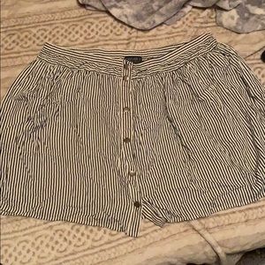 Plus size lined skirt